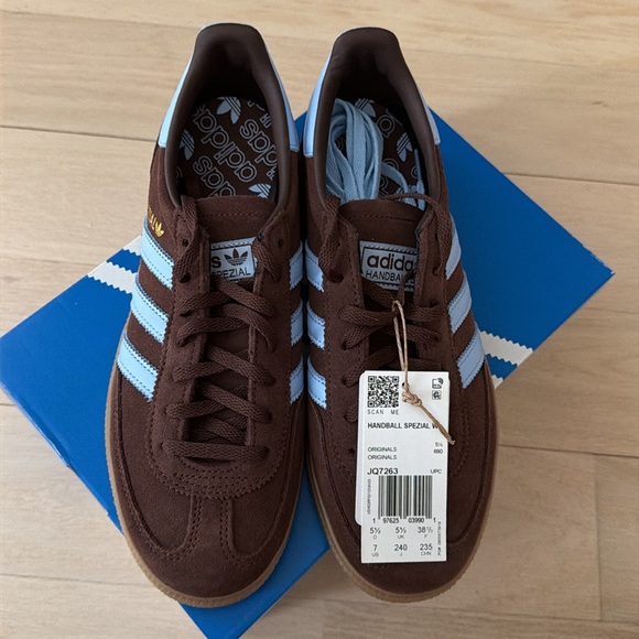Adidas Spezial Sneakers - Picture 2 of 3